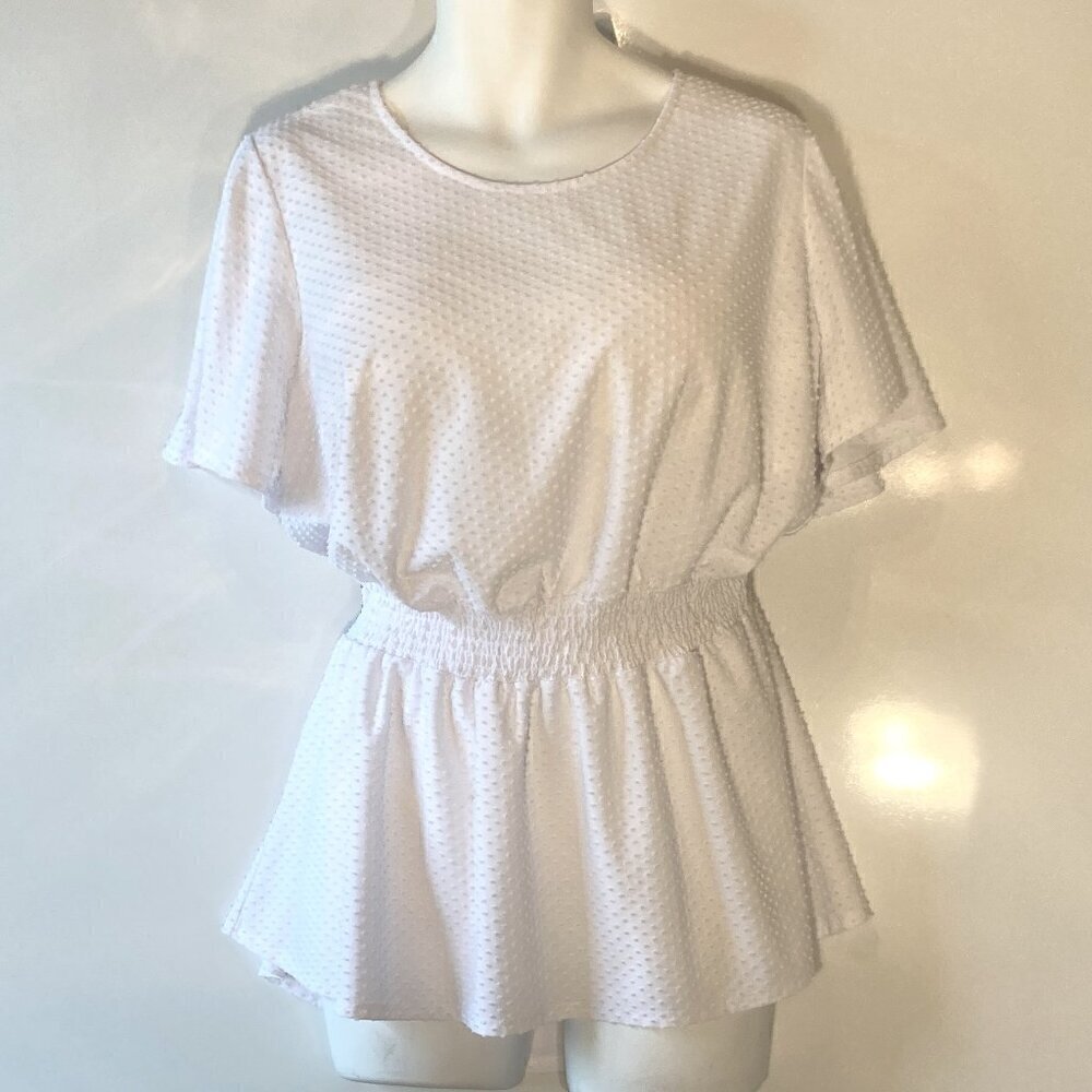 Lane Bryant SZ 22/24 3X White Kint Swiss Dot Peplum Top Modern Comfy travel